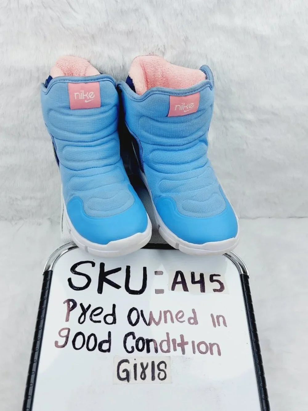 Nike Novice Girls' Light Blue Pink Gaze White Insulated Winter Boots Size 13.5
